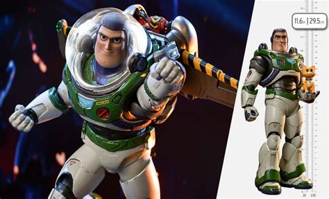 Space Ranger Alpha Buzz Lightyear Deluxe Version Sixth Scale Figure By Hot Toys Legacy Comics