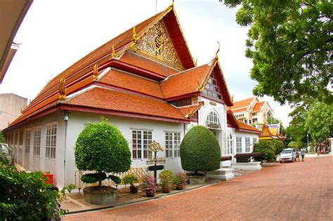 Bangkok National Museum - Museum near The Grand Palace of Bangkok – Go ...