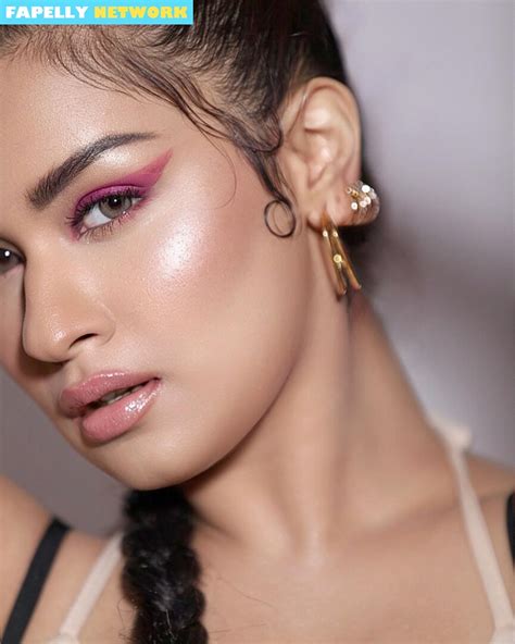 Avneet Kaur Avneetkaur Iavneetkaur Nude Fapelly Network