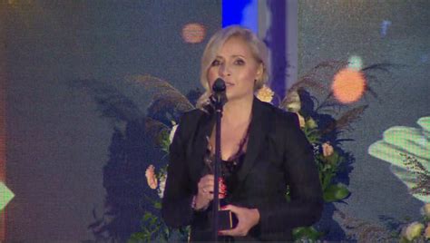 Dziennikarka Polsat News Agnieszka Gozdyra Z Nagrod Sheo Awards W