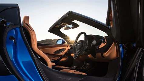 McLaren 570S Spider - Elegant Interior Designed Around You | McLaren ...