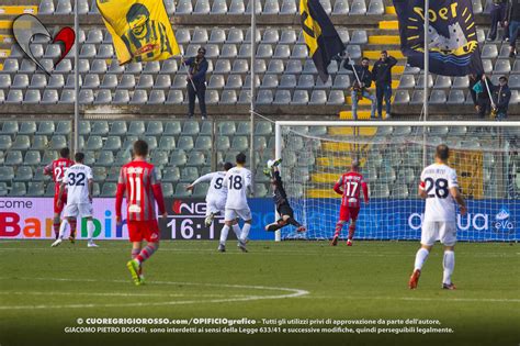 Cremo In Arrivo Canotto Dalla Juve Stabia Cuore Grigiorosso Cremonese