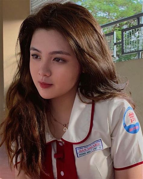 Top Những Hot Girl Xinh Đẹp Nhất Mạng Xã Hội Hiện Nay