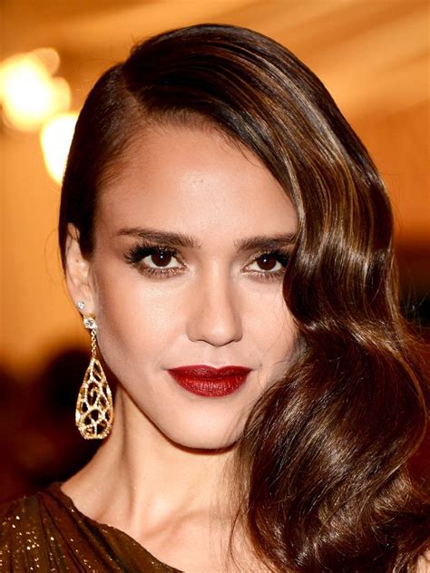 Hands Down: These Are Jessica Alba's Best Makeup Looks