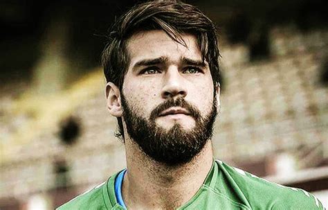 Alisson Becker Zerozero Uefa Tiene Candidatos Para Mejor Jugador Por