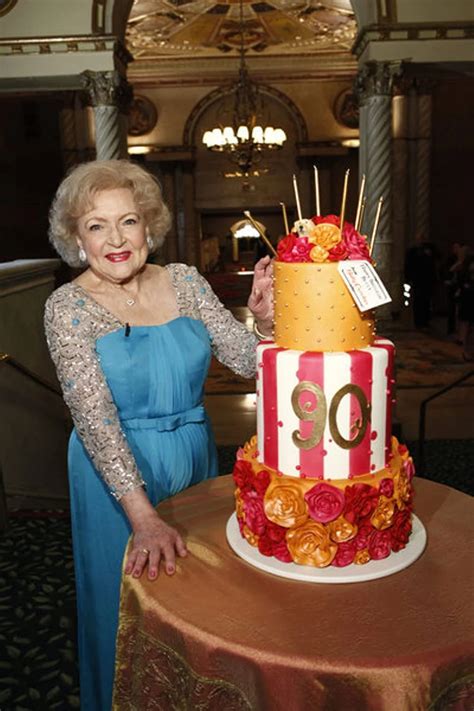 Betty Whites 90th Birthday A Tribute To Americas Golden Girl