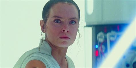 Daisy Ridleys Star Wars Return Is Imminent And This Time Shes Ready To