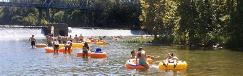 Shenandoah River Adventures | Canoeing on the river