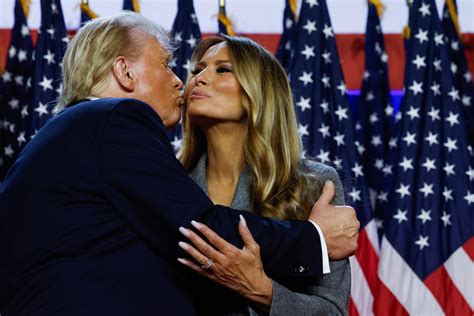 Melania Tornata Le Prime Parole Della First Lady Slovena E Il Cambio