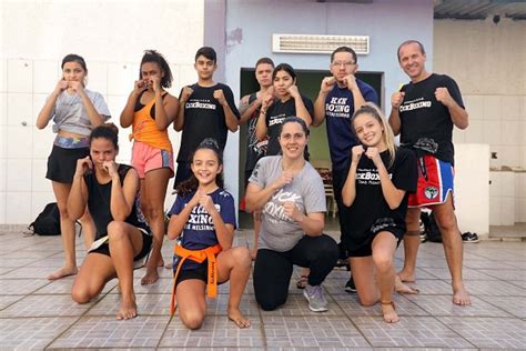 Prefeitura Oferece Aulas Gratuitas De Kickboxing Jornal Folha