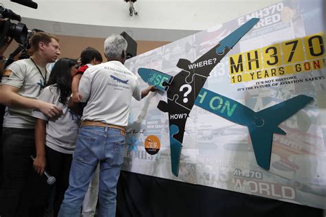 Malaysia May Renew Hunt For Missing Flight Mh370 10 Years After Its