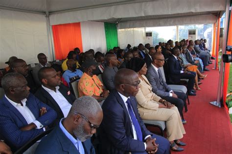 M Dias Inauguration De La Salle De Conf Rence De La Maison De La