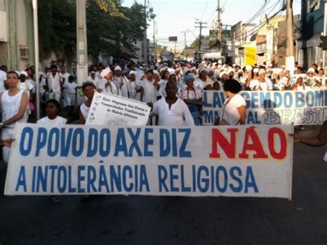 GazetaWeb Lavagem do Bonfim reúne devotos em protesto contra