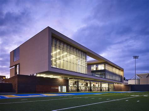 Idea 2596175: UCLA Wasserman Football Center by ZGF Architects in Los ...