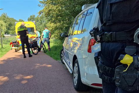 Fietsster Raakt Gewond Bij Ongeval Op Boerenpad In Alblasserdam