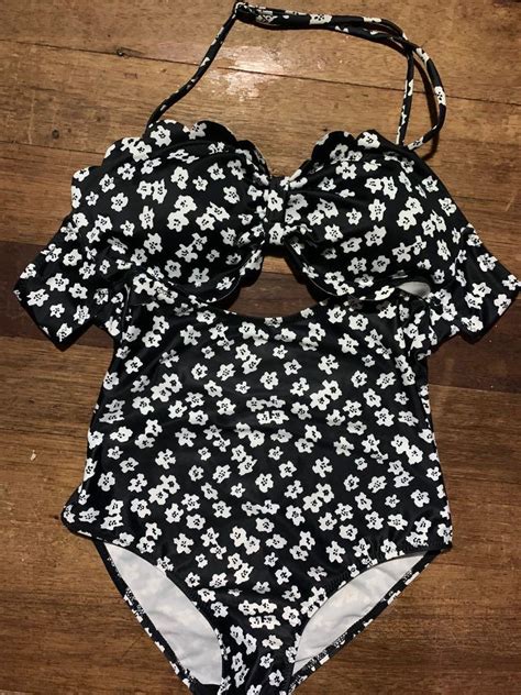 One Piece Bikini Women S Fashion Swimwear Bikinis Swimsuits On Carousell