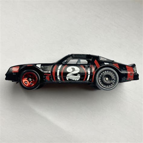 Hot Wheels MYSTERY Models Mix Hot Bird Black Scale