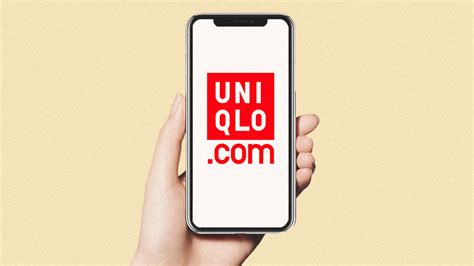 Uniqlo Announces Online Store