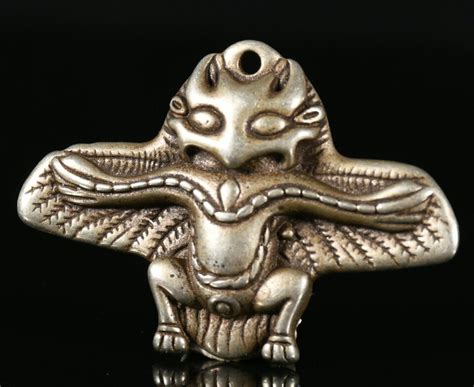 Tibet Miao Silber Redpoll Gefl Gelt Garuda Vogel Adler Buddha Amluet