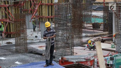 Besi Proyek Rusun Pasar Rumput Jatuh Waskita Karya Minta Maaf Bisnis