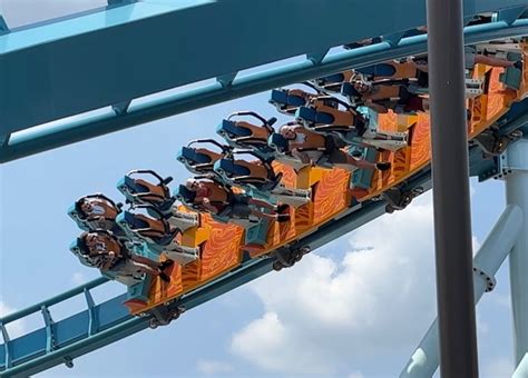 Photos First Look At Pipeline Seaworld Orlandos New Stand Up Roller