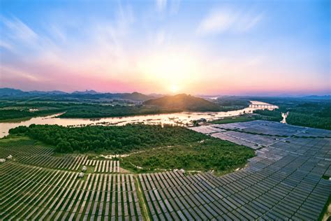 Usinas Fotovoltaicas Gera O Em Escala De Energia Limpa