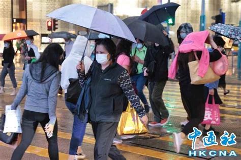 時隔兩個月 香港新增新冠確診再超九千 頭條 香港中通社