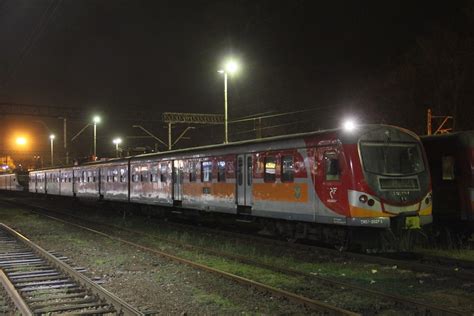 PR EN57 2027 Opole Główne train station 30 11 2019 Flickr