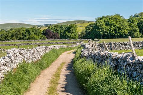 Hartington walk - Hartington Dales walk - Dovedale - Peak District walks