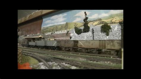 00 Gauge Model Railway Somerset And Dorset 7f Working Hard Youtube