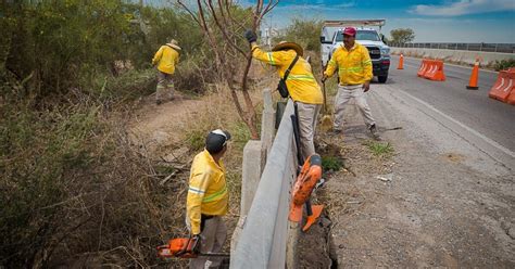 Se Ponen Las Pilas Baches Camellones Y Laterales De La M Xico En