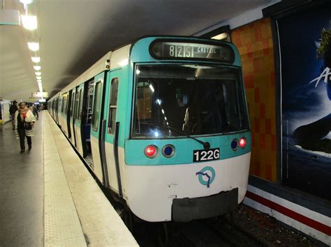 RATP MF77 122 Alsthom MF77 Paris Ligne Metro 8 Paris B Flickr