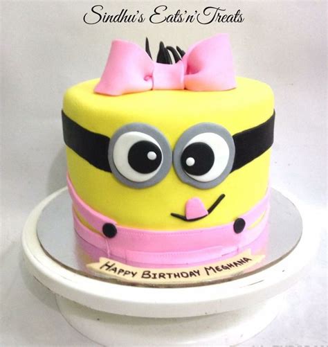 Minion cake | Minion cake, Cake designs, Cake