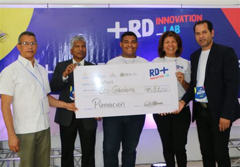 Dia Lab Rd Otorga Mil D Lares En Premios Como Capital Semilla Para