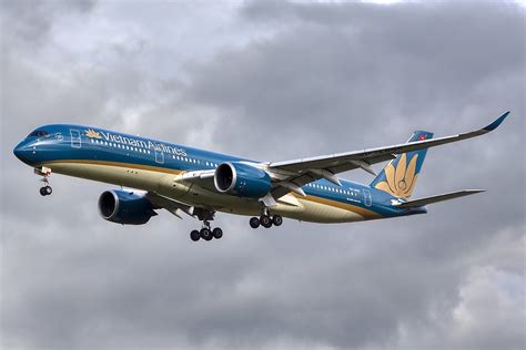 Vn A Vietnam Airlines Airbus A Budapest Ferenc L Flickr