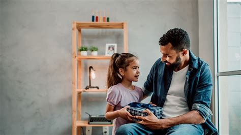 Arriba 96 Imagen Como Se Celebra El Dia Del Padre En Colombia