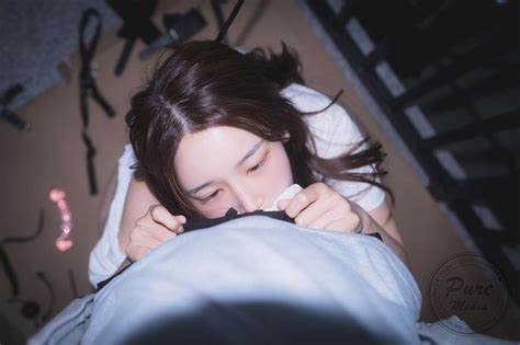 Hungry Helpless Sex Slave 0037 Bcb807f745 037 Porn Pic