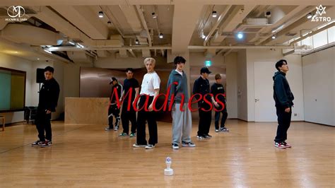 Astro S Moonbin Sanha Reveal Sharp Madness Dance Practice Video