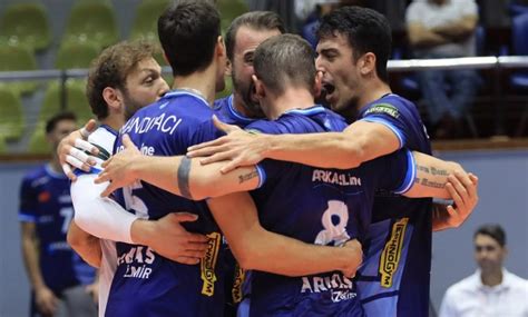 Arkas Spor İzmirde Fenerbahçe Parolapara ile karşılaşıyor Voleybolun