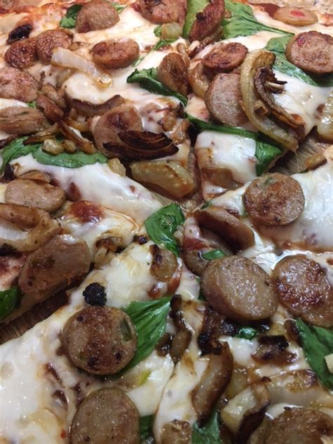 Caramelized Fennel Spinach And Chicken Sausage Pizza Sunshine And Savory