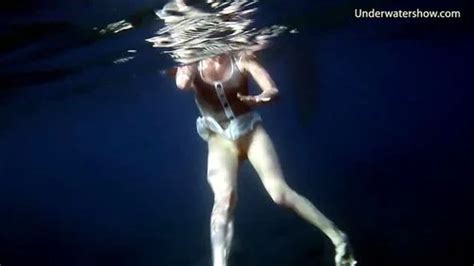 Underwater Babe