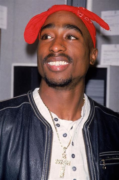 Tupac Shakur Biografía Edad Altura Peso Valor Neto Hechos Y