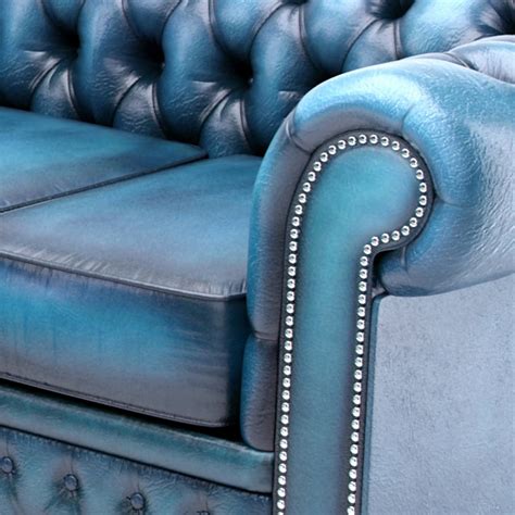 Max Chesterfield Sofa Rounded Corner