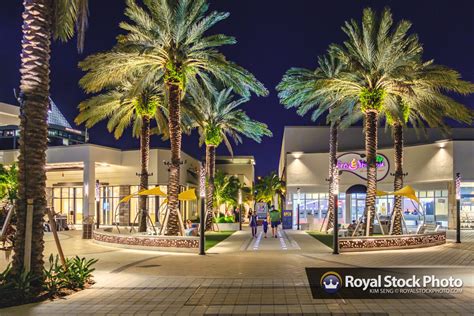 Downtown Palm Beach Gardens Shooping Royal Stock Photo