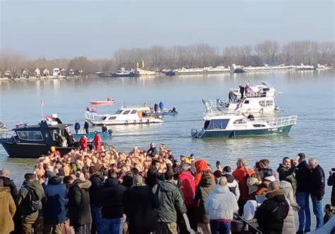 Tradicija Duga Godina Danas I Sutra Prijave Povodom Plivanja Za