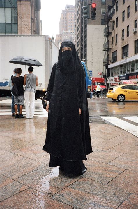 The Whole “i Wore Niqab Burqa Veil For A Day” Thing… Niqab Burqa