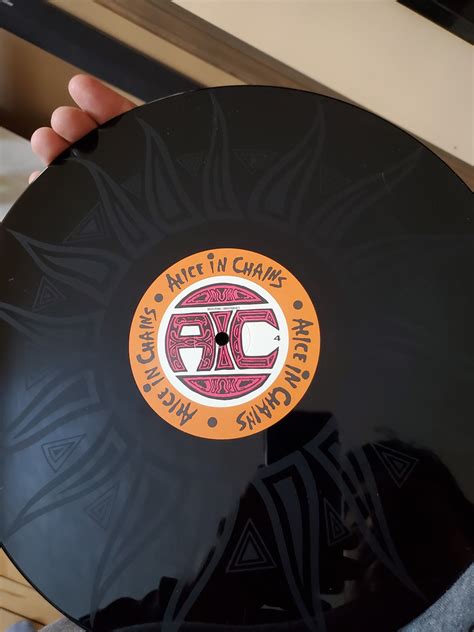 Vinyl Truth | Record Store in Houghton, MI 49931, US