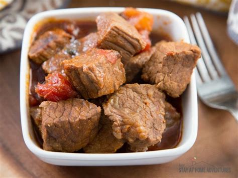 Try This Simple And Delicious Puerto Rican Carne Guisada Or Puerot