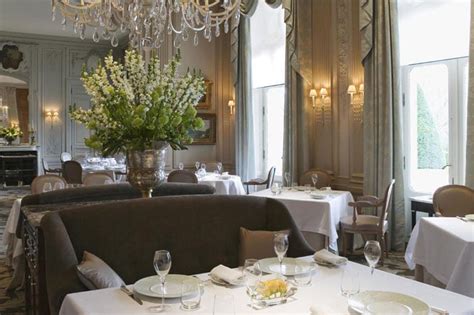 Chateau Les Crayeres, Champagne Review | The Hotel Guru