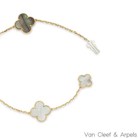 Van Cleef Arpels Yellow Gold Lucky Alhambra Motif Long Necklace